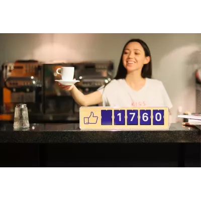 Facebook Like Counter – Smiirl