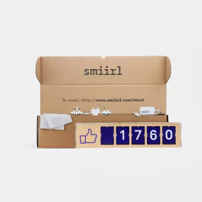 Packaging Smiirl Social Media Counter